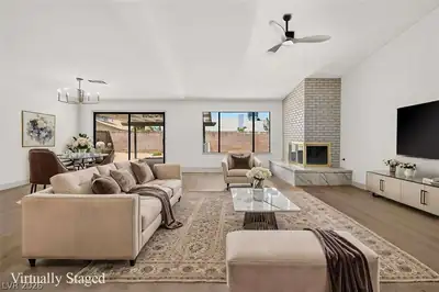 2216 Marlboro Drive Living Room