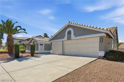 898 East Robindale Road, Las Vegas