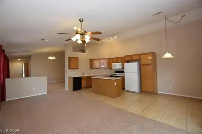 1024 Clover Tip Court, Las Vegas, NV 89123 Kitchen
