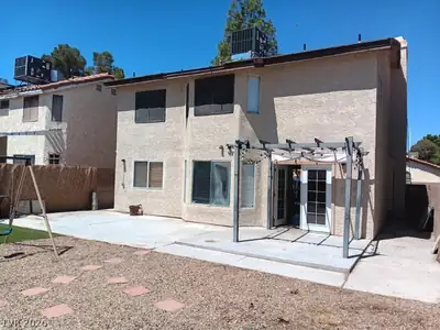 121 Logansberry Lane, Las Vegas, NV 89145 Patio