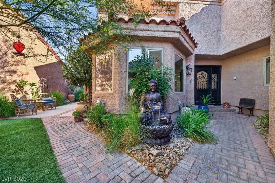 7725 Spanish Bay Drive, Las Vegas, NV 89113