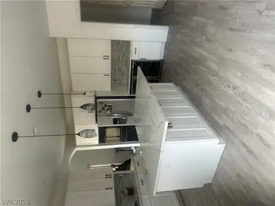 813 White Falcon Street, Las Vegas, NV 89144 Kitchen
