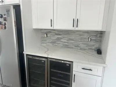 813 White Falcon Street, Las Vegas, NV 89144 Kitchen