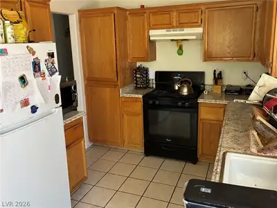 4222 UNION HILL Court, North Las Vegas, NV 89032 Kitchen