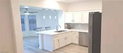 10033 Woodhouse Drive, Las Vegas, NV 89134 Kitchen