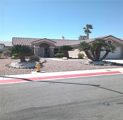 10033 Woodhouse Drive, Las Vegas, NV 89134 Front of Structure