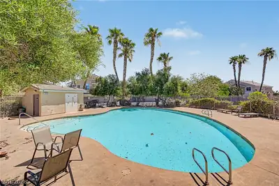 6721 Lookout Lodge Lane 2 Pool