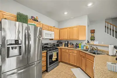 6721 Lookout Lodge Lane 2 Kitchen