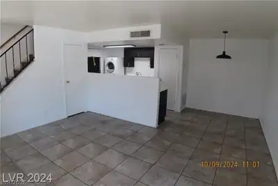 1309 Dorothy Avenue 3, Las Vegas, NV 89119 Living Room