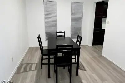 4650 Koval 14 Lane, Las Vegas, NV 89109 Dining Area