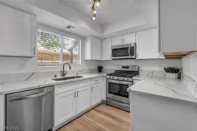 3844 Fitzpatrick Drive, Las Vegas, NV 89115 