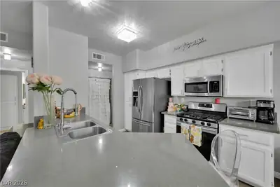 2121 Echo Bay Street 103 Kitchen