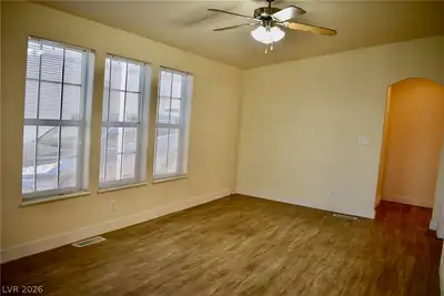 415 Bel Air Avenue Living Room