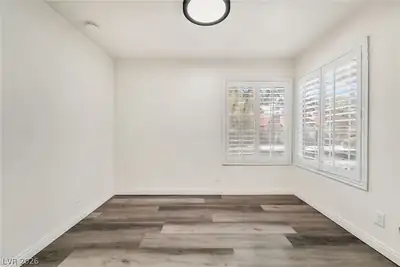 2200 South Fort Apache Road 2229 Bedroom