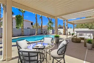 283 Fancrest Street Patio