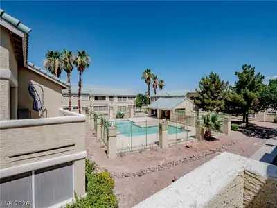 1401 Linnbaker Lane 202 Pool