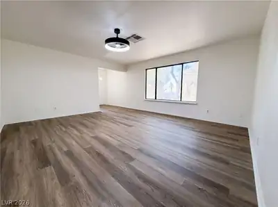 2801 Autumn Haze Lane, Las Vegas, NV 89117 