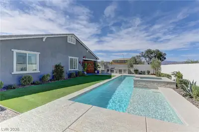 6390 Montrose Park Court, Las Vegas, NV 89149 Pool