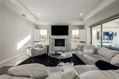 4104 San Capri Way, Las Vegas, NV 89141 Living Room