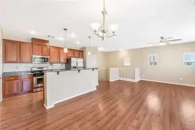 7318 Fools Gold Street 101 Kitchen