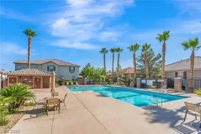 7318 Fools Gold Street 101 Pool