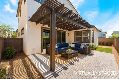 513 Founders Creek Avenue, North Las Vegas, NV 89084 Patio