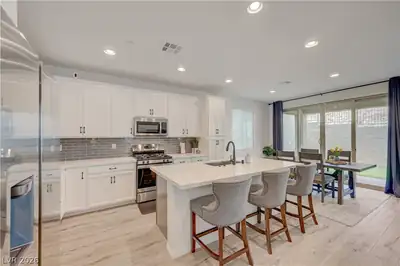 81 Moon Hill Drive, Henderson, NV 89011 Kitchen