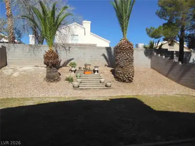 1521 Astronomy Circle, Las Vegas, NV 89128 Yard