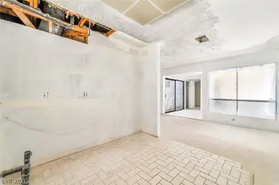 2985 Bel Air Drive, Las Vegas, NV 89109 Kitchen