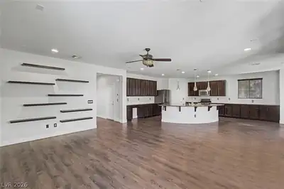 10290 Turia Gardens Road, Las Vegas, NV 89135 Living Room