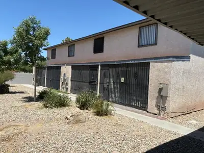 3541 Rio Robles Drive D, North Las Vegas, NV 89030 Front of Structure