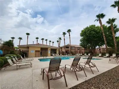 1050 East Cactus Avenue 1029 Pool