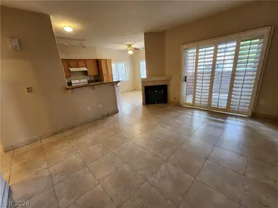 1050 East Cactus Avenue 1029 Living Room