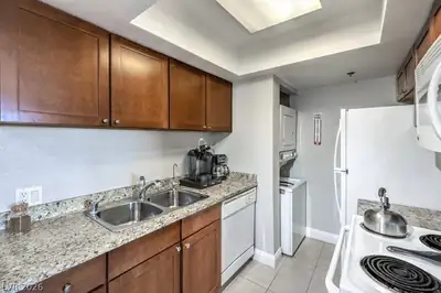 4200 South Valley View Boulevard 2081 Kitchen