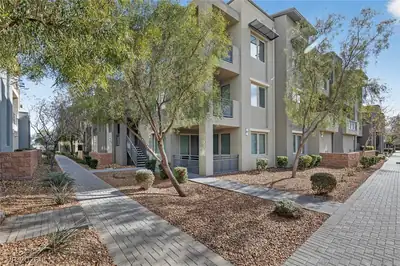 11256 Rainbow Peak Avenue 208, Las Vegas