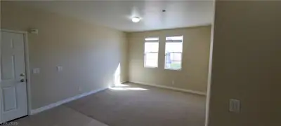 50 Aura De Blanco Street 16101 Living Room