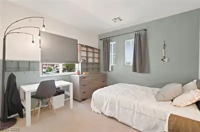 3412 Perching Bird Lane Bedroom