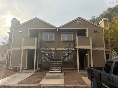 4684 Krissylouise Way Las Vegas, NV 89121
