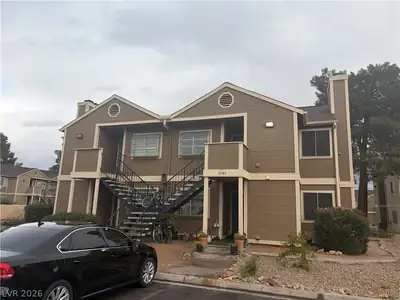 4684 Krissylouise Way, Las Vegas, NV 89121 Front of Structure