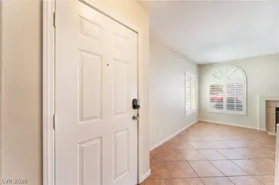 9648 Lame Horse Drive, Las Vegas, NV 89123 Living Room