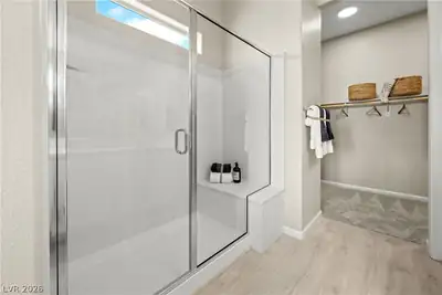 334 Golden Hollow Court, Henderson, NV 89015 Primary Bathroom