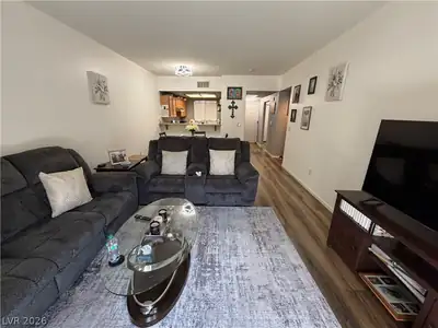 833 Aspen Peak Loop 1214 Living Room