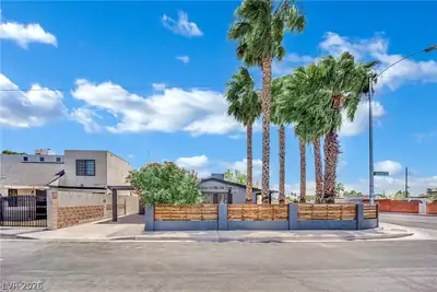 1605 Euclid Avenue Las Vegas, NV 89104