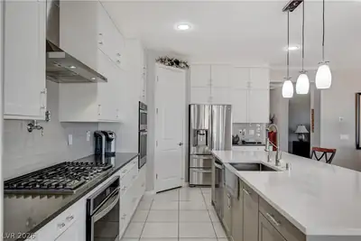 8286 Skye Gorge Street Kitchen