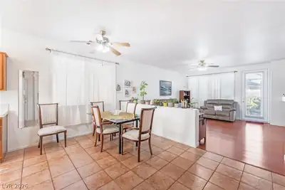 1712 Stonefield Street, Las Vegas, NV 89144 Dining Area