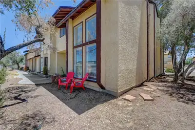 1909 Natalee Drive, Henderson, NV 89011 Front of Structure