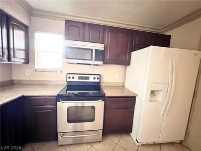 1150 North Buffalo Drive 1077 Kitchen