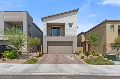 8879 Roadrunner Ravine Street, Las Vegas