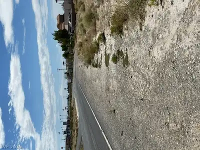 150 South Humahuaca Street Lot