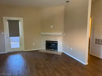 5250 South Rainbow Boulevard 2138, Las Vegas, NV 89118 Living Room